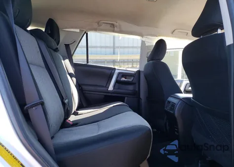 2016 Toyota 4Runner Sr5/Sr5 Premium из США, поврежденный, VIN JTEBU5JR2G5405406